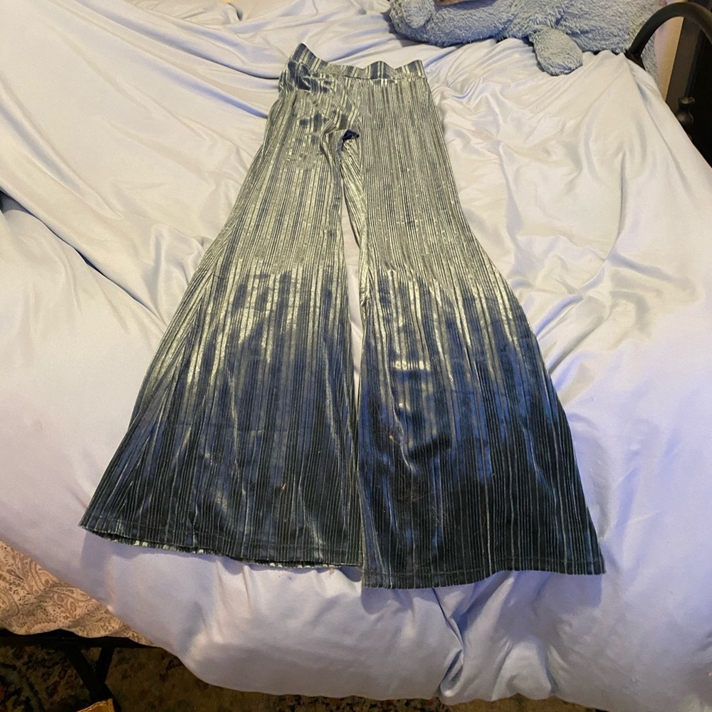 High wasted velvet bell bottom hippie pants